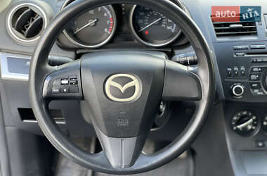 Седан Mazda 3 2013 в 