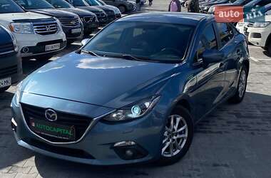 Седан Mazda 3 2014 в 