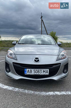 Хэтчбек Mazda 3 2012 в 