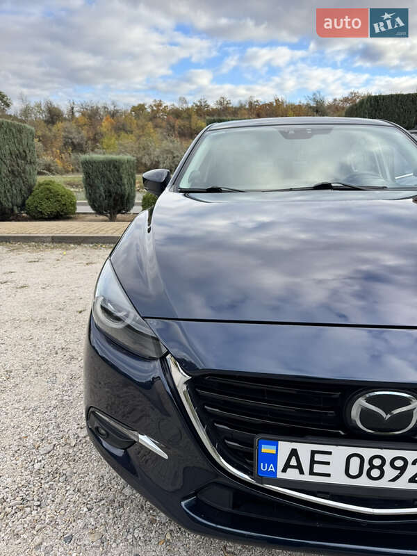 Седан Mazda 3 2017 в Дніпрі фото 8 Седан Mazda 3 2017 в Дніпрі
