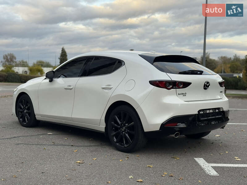 Хэтчбек Mazda 3 2020 в Киеве