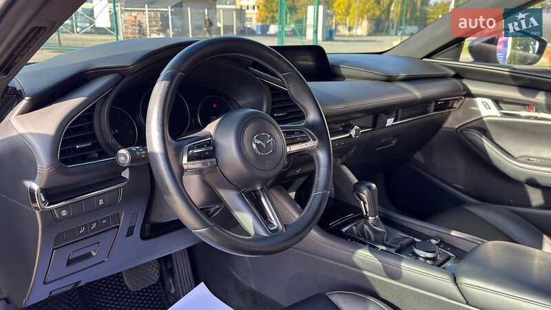 Хэтчбек Mazda 3 2019 в Львове