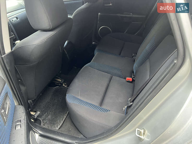 Минивэн Mazda 3 2005 в Залещиках фото 11 Минивэн Mazda 3 2005 в Залещиках