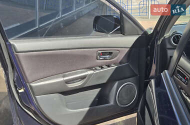 Седан Mazda 3 2009 в 