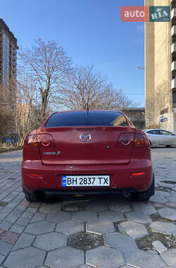 Седан Mazda 3 2004 в 