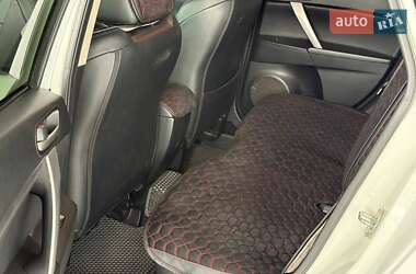 Хетчбек Mazda 3 2013 в 