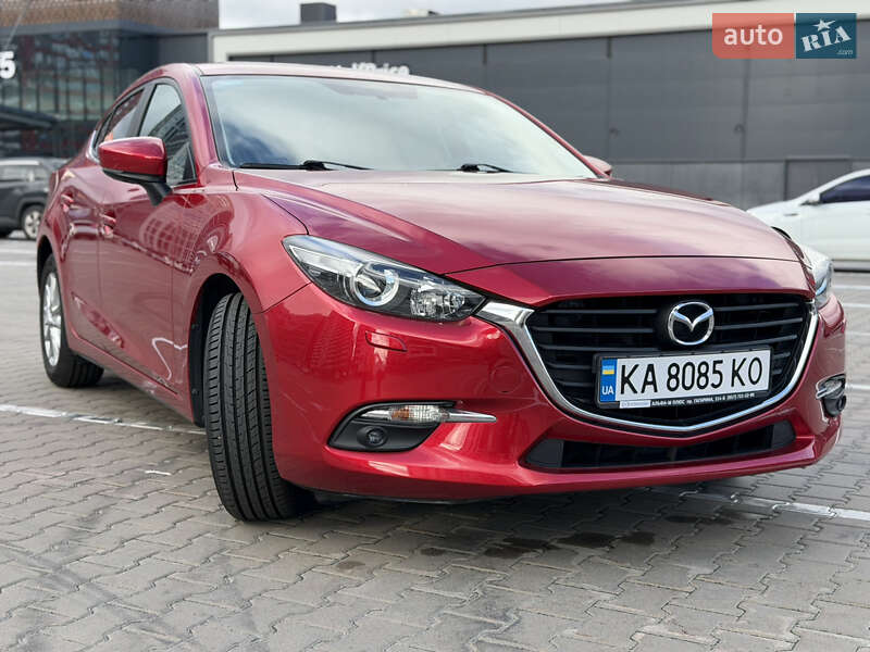 Седан Mazda 3 2017 в Києві