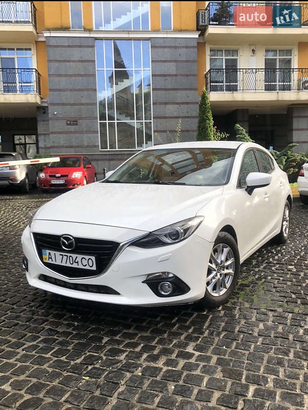 Хэтчбек Mazda 3 2014 в 