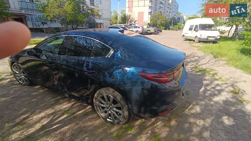 Седан Mazda 3 2019 в Черкасском