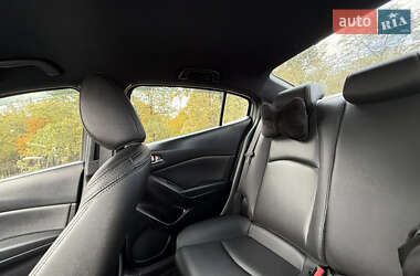 Седан Mazda 3 2016 в 
