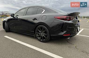 Седан Mazda 3 2019 в 