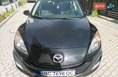 Хэтчбек Mazda 3 2009 в 