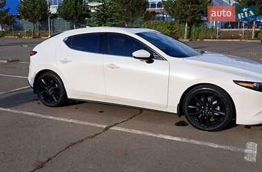 Хетчбек Mazda 3 2019 в 