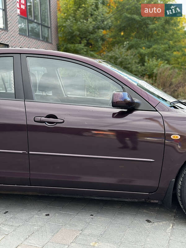 Седан Mazda 3 2007 в Тернополе