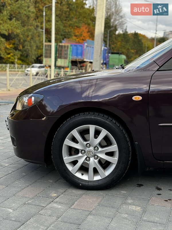 Седан Mazda 3 2007 в Тернополе