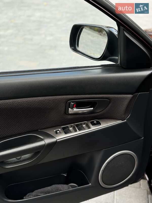 Седан Mazda 3 2007 в Тернополе