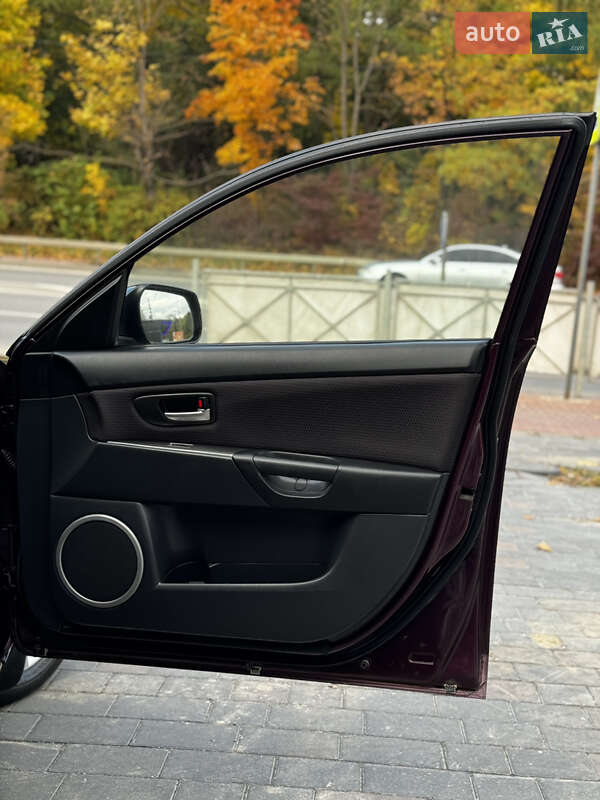 Седан Mazda 3 2007 в Тернополе