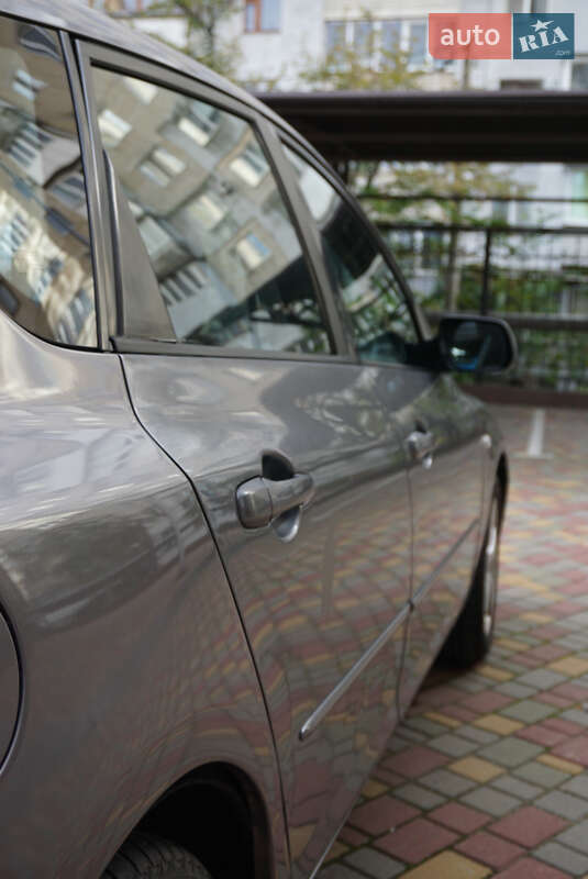 Хетчбек Mazda 3 2005 в Одесі фото 3 Хетчбек Mazda 3 2005 в Одесі