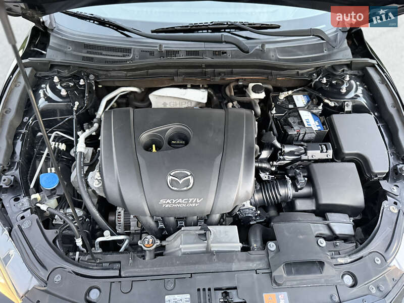 Седан Mazda 3 2016 в Дніпрі фото 23 Седан Mazda 3 2016 в Дніпрі