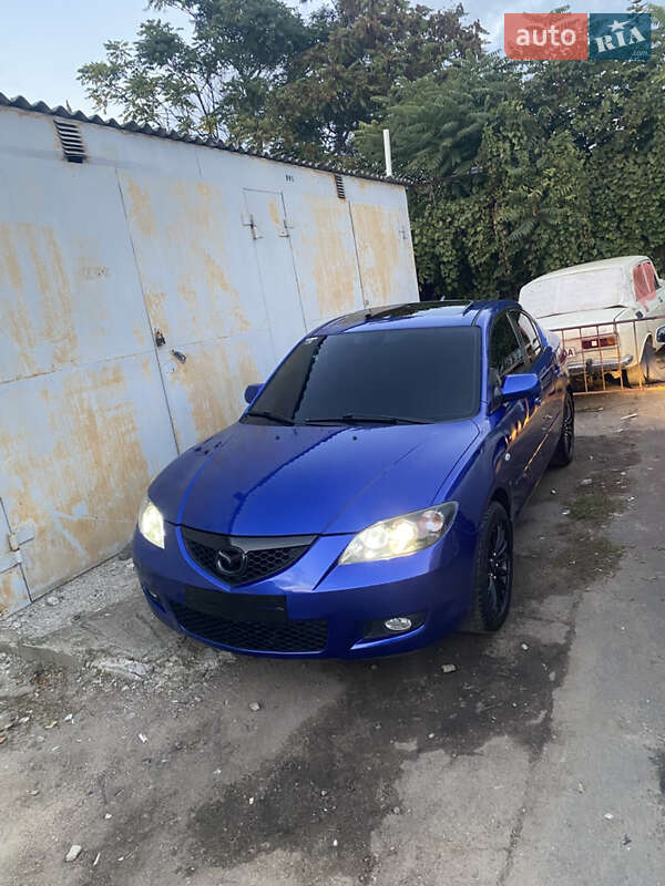 Седан Mazda 3 2007 в Одессе