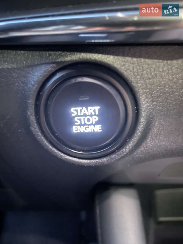 Хэтчбек Mazda 3 2019 в Луцке фото 22 Хэтчбек Mazda 3 2019 в Луцке