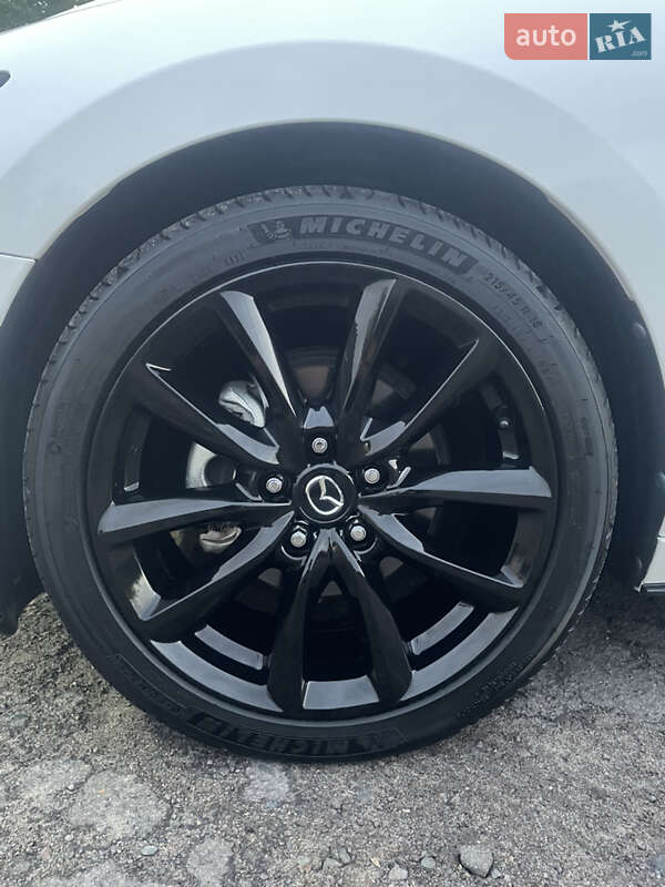 Хэтчбек Mazda 3 2019 в Луцке фото 26 Хэтчбек Mazda 3 2019 в Луцке