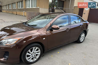 Седан Mazda 3 2011 в 