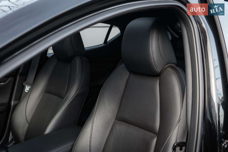 Хэтчбек Mazda 3 2022 в Киеве