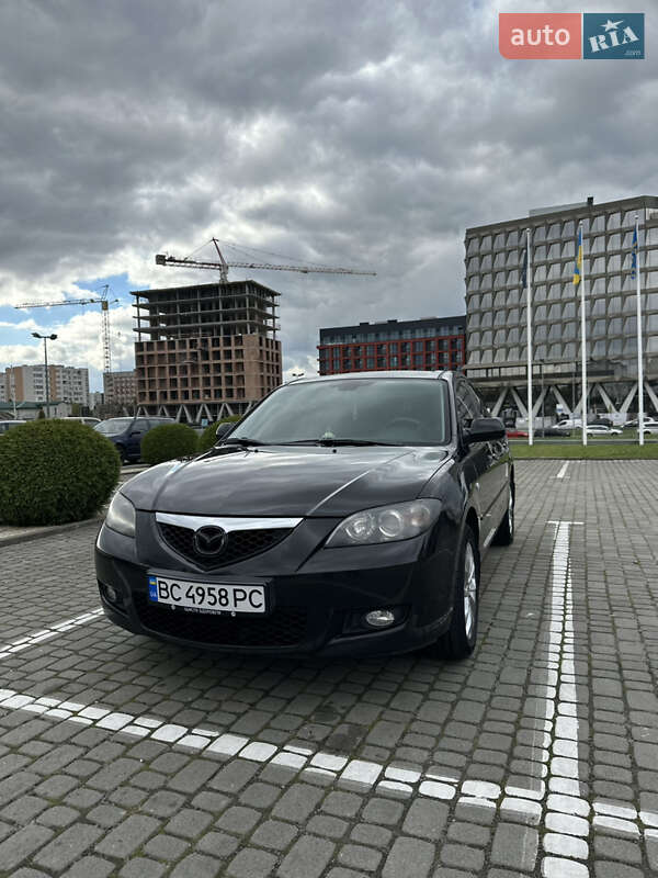 Седан Mazda 3 2009 в Львове