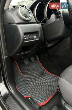 Седан Mazda 3 2009 в 