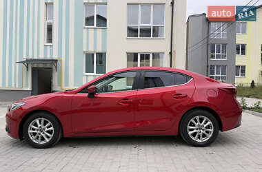 Седан Mazda 3 2014 в 