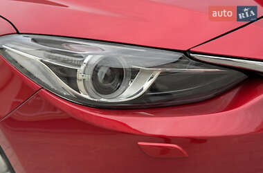 Седан Mazda 3 2014 в 