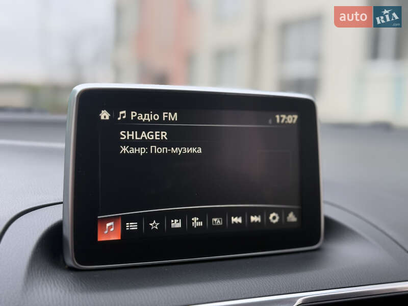 Седан Mazda 3 2014 в Виннице
