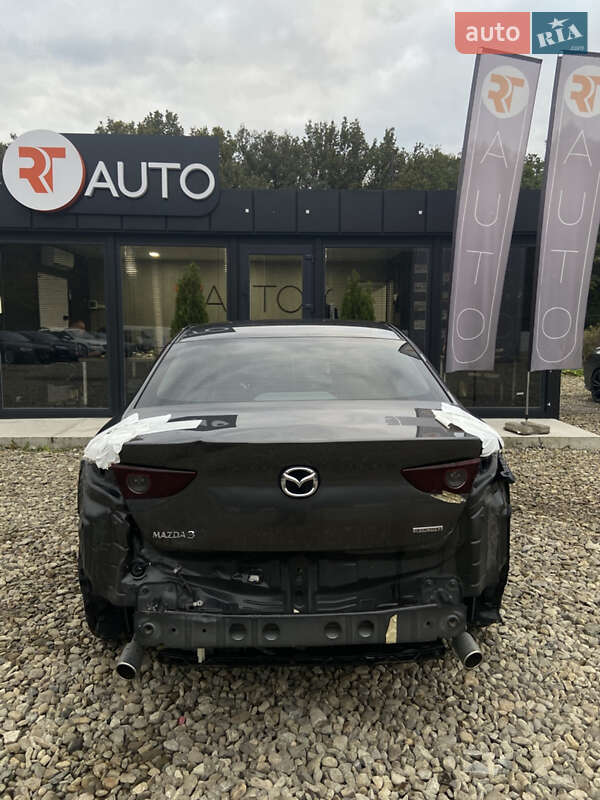 Седан Mazda 3 2021 в Львові
