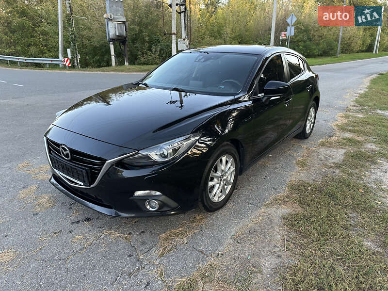 Хетчбек Mazda 3 2016 в Києві