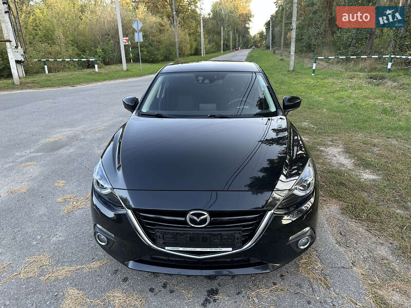 Хетчбек Mazda 3 2016 в Києві