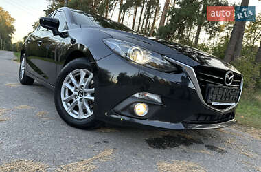 Хэтчбек Mazda 3 2016 в 