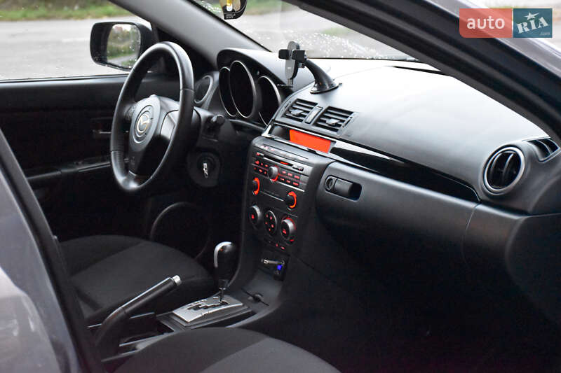 Седан Mazda 3 2007 в Виннице