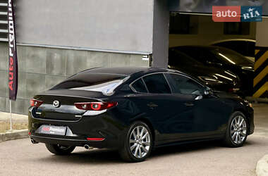 Седан Mazda 3 2023 в 