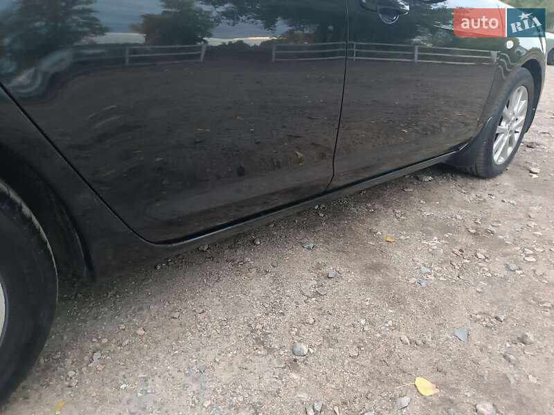 Седан Mazda 3 2008 в Черкассах