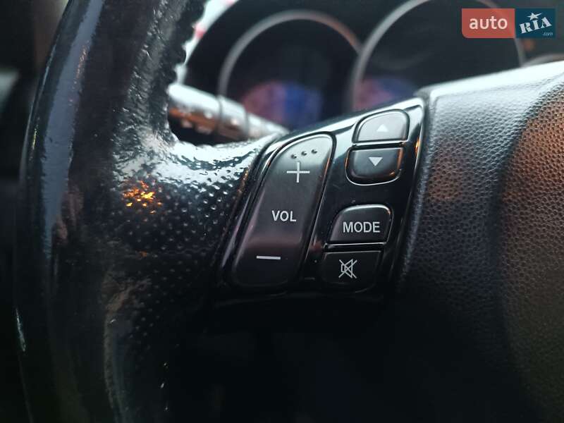 Седан Mazda 3 2008 в Черкассах