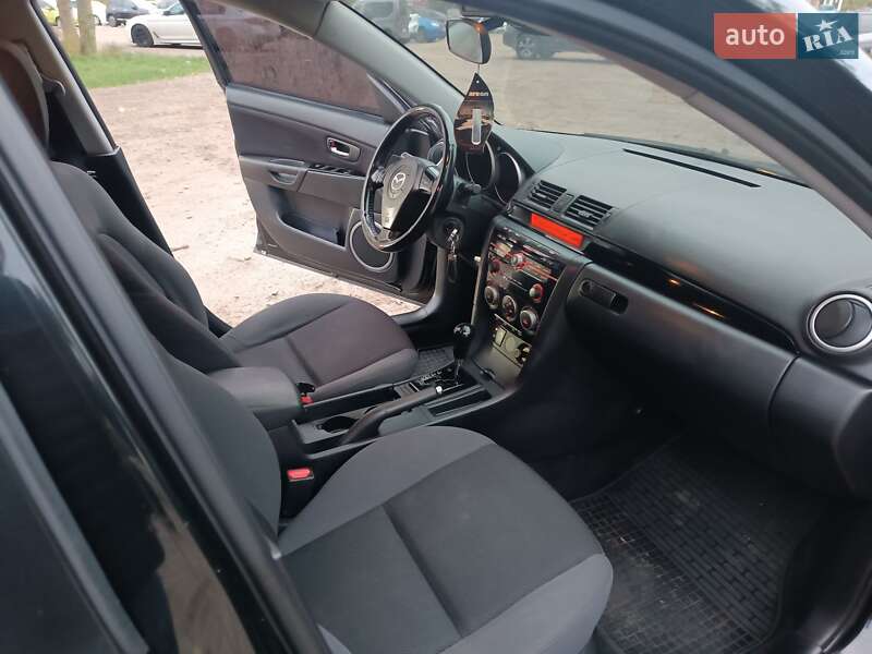 Седан Mazda 3 2008 в Черкассах