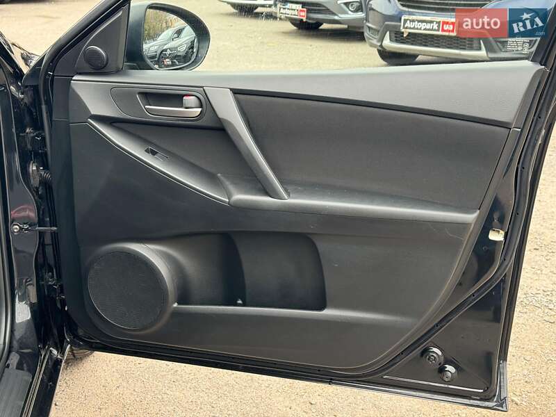 Хетчбек Mazda 3 2011 в Вінниці фото 22 Хетчбек Mazda 3 2011 в Вінниці