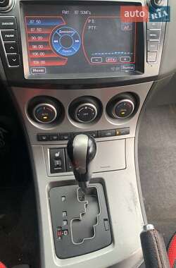 Хетчбек Mazda 3 2010 в 
