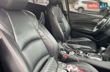 Хэтчбек Mazda 3 2014 в 