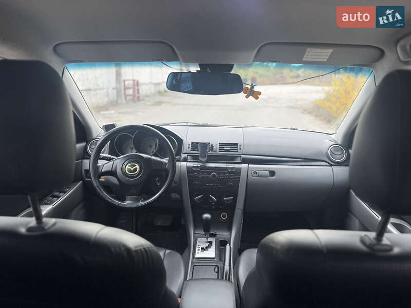 Седан Mazda 3 2007 в Днепре