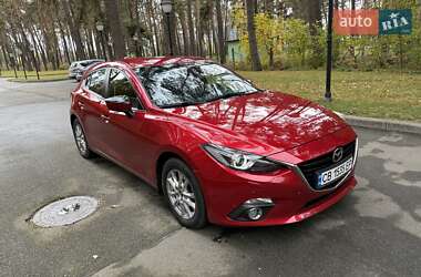 Хэтчбек Mazda 3 2013 в 
