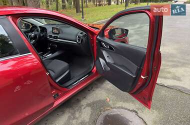 Хэтчбек Mazda 3 2013 в 