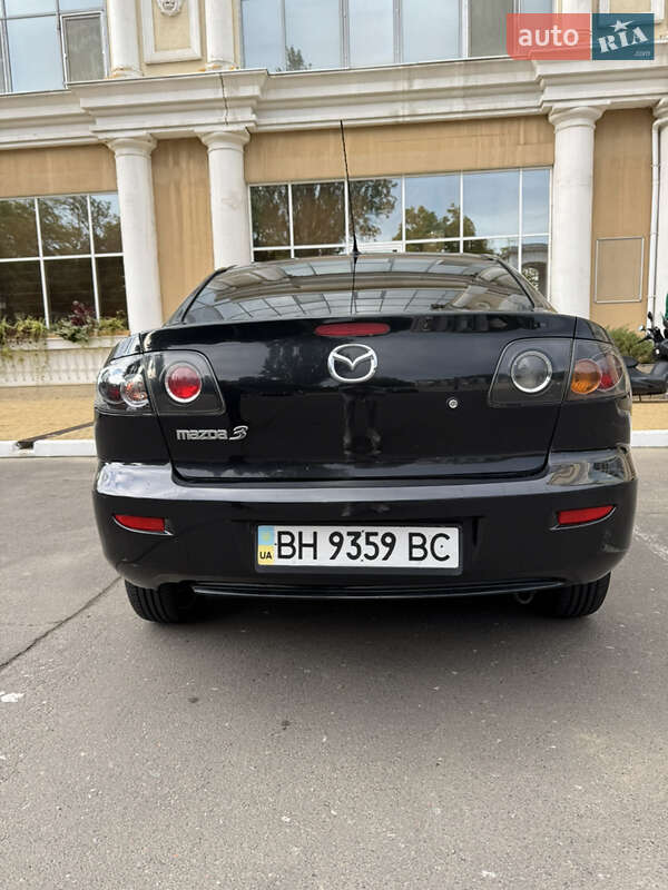 Седан Mazda 3 2006 в Одессе