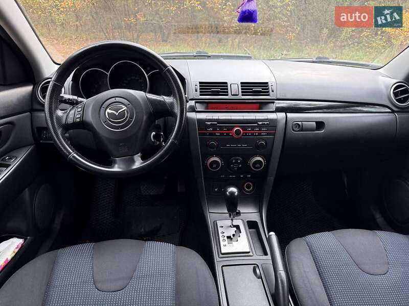 Седан Mazda 3 2006 в Черкассах